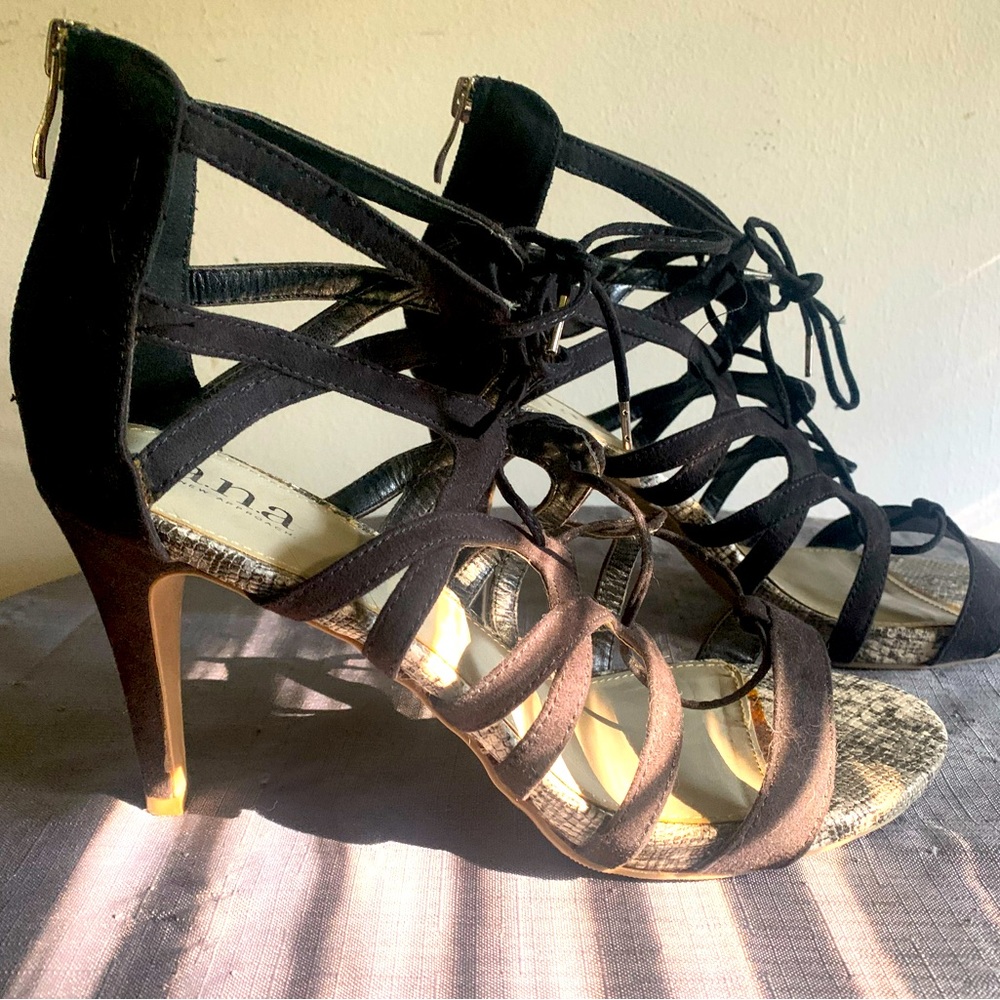 Women’s black sandal heels size 11